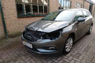Bestelwagen onderdelen Opel Astra Sport Tourer 1.0 Business+ 2018/3
