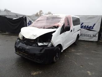 damaged commercial vehicles Nissan Nv200 1.5 WATERSCHADE 2019/8