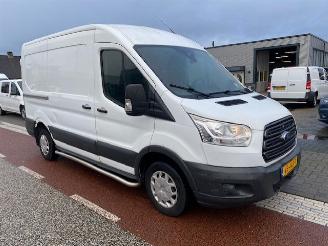 dommages motocyclettes  Ford Transit 350 2.2 TDCI 74KW L2H2 AIRCO KLIMA 2016/1