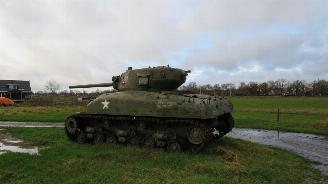 škoda strojů Kenworth  Sherman tank 1944 not for sale 1944/3