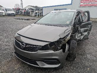uszkodzony samochody ciężarowe Opel Astra 1.5 2021/1