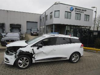 dommages fourgonnettes/vécules utilitaires Renault Clio 1.5dci Estate AIRCO NAVI E6 2017/7