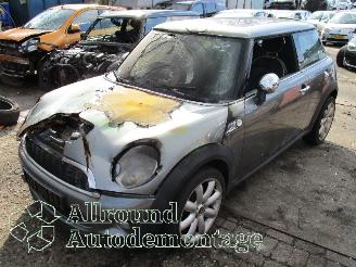 damaged passenger cars Mini Mini Mini (R56) Hatchback 1.6 16V Cooper S (N14-B16A) [128kW]  (10-2006/02-=
2010) 2007/5