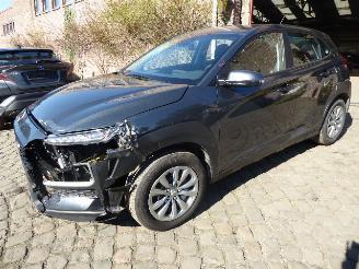 Unfall Kfz Anhänger Hyundai Kona Advantage 2021/1