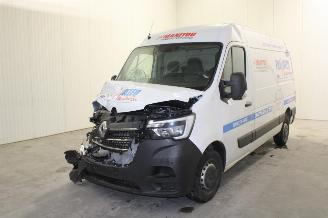 damaged commercial vehicles Renault Master  2021/4