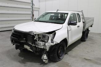 dommages fourgonnettes/vécules utilitaires Toyota Hilux  2021/4