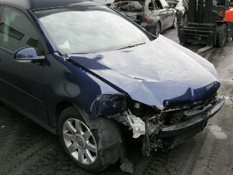 damaged commercial vehicles Volkswagen Golf  2006/3