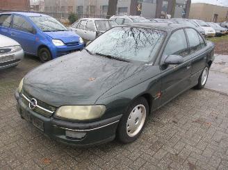 Avarii auto utilitare Opel Omega  1995/1