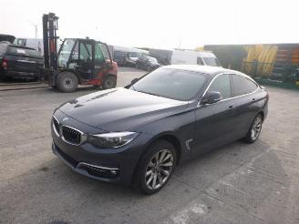 damaged commercial vehicles BMW 3-serie 318D 2019/9