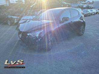 Auto incidentate Mazda 2 2 (DJ/DL), Hatchback, 2014 1.5 SkyActiv-G 90 2016/5